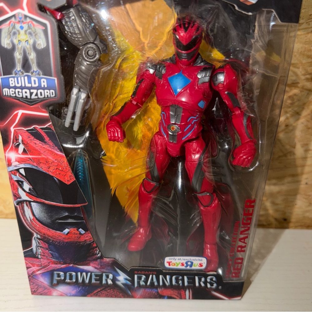 Power Rangers Red Ranger Action Figure by Bandai - Red - Picture 5 of 7